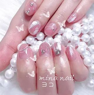 ネイル 🎀まゆ 🪽🐾のネイルデザイン