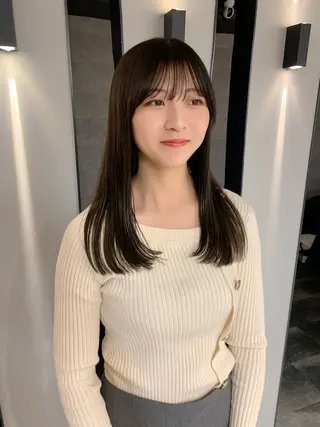 セミロング hao所属・✨美髪矯正✨髪質改善 ✨レイヤー✨大山　悠のヘアスタイル