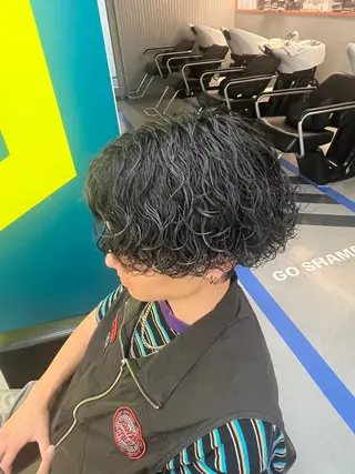 パーマ DAZZLE hair RUSH所属・松井 陸のヘアスタイル