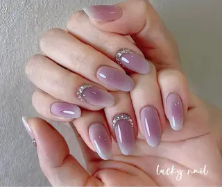 ネイル Lucky nail  小林和希のネイルデザイン