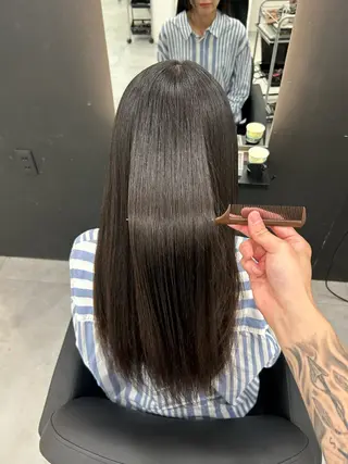 ロング 山田 航平のヘアスタイル