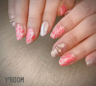 ネイル YUKA （ネイリスト）のネイルデザイン