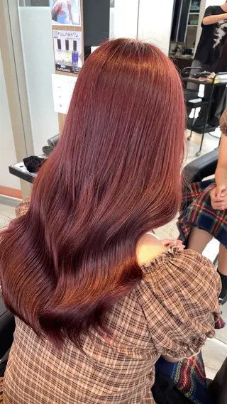 セミロング カラー ブリーチ/髪質改善/ ハイトーン/暖色のヘアスタイル