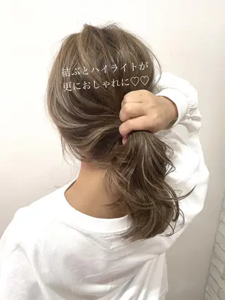 セミロング 山本 茉希のヘアスタイル