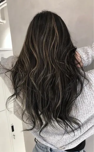 ロング カラー 【代表】高山 一真のヘアスタイル