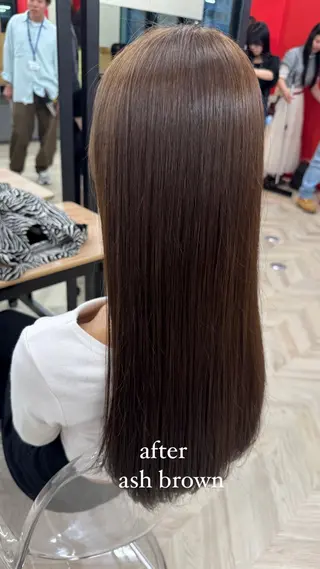 ロング ハイトーン/レイヤー SHUNのヘアスタイル