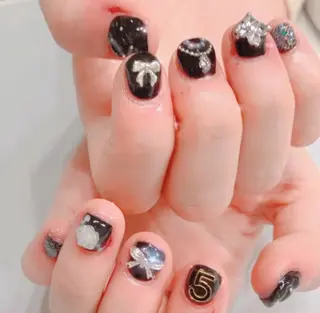 ネイル エムネイル サロンのネイルデザイン