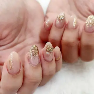 ネイル RUNWAY 　　の眉毛・アイブロウイメージ