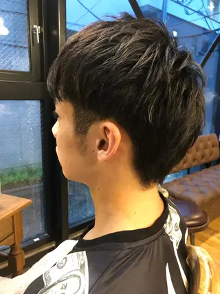 メンズ ✨色持ちの良い艶 カラー✨蟹江真世のヘアスタイル