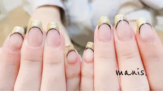 ネイル manis .のネイルデザイン