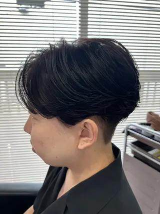 ショート パーマ メンズ ユウ🪄 パーマ指名No1のヘアスタイル