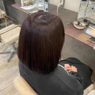 ミディアム 岩水 穂華のヘアスタイル