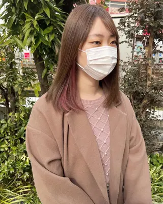セミロング カラー 菅原リキヤ くびれレイヤーヘアのヘアスタイル