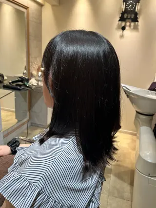 ミディアム 川崎 唯華のヘアスタイル
