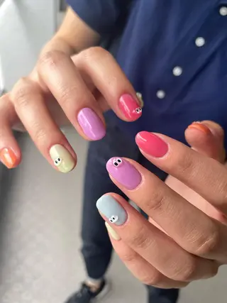 ネイル 株式会社JUEGO .○°のネイルデザイン