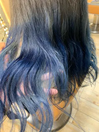 ロング カラー にった みずきのヘアスタイル