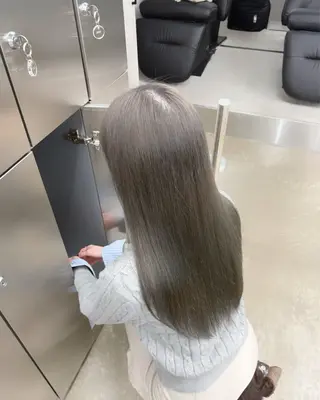 セミロング カラー 高橋大樹/グレージュ 透明感/髪質改善のヘアスタイル