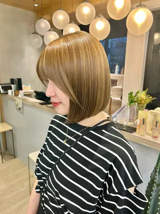 ミディアム カラー ボブ縮毛矯正 韓国レイヤーRINAのヘアスタイル