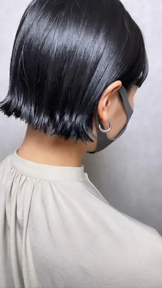 ショート カラー MAIKO 【中崎・茶屋町】のヘアスタイル