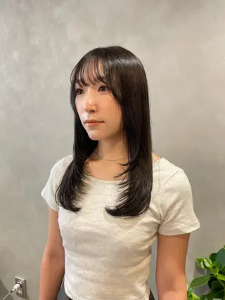 セミロング カラー ヘアアレンジ 🎀ダブルカラーレイ ヤーyuuri🎀のヘアスタイル