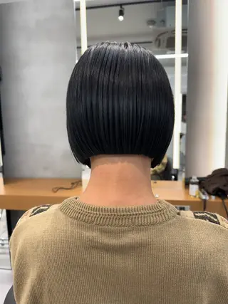 ミディアム nicoTOKYO 原宿所属・センターパート /メンズ/海野颯生のヘアスタイル