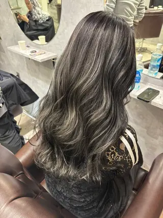 ロング ❄️高木 里歩❄️のヘアスタイル