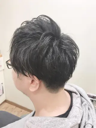 ショート アザマ　ヤスカツ _rosso 川口のヘアスタイル