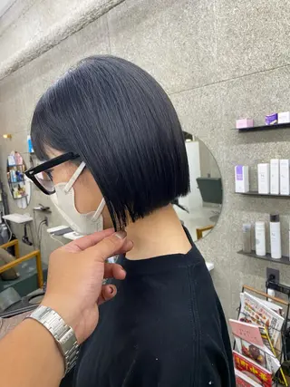 ショート カラー 八谷 将平のヘアスタイル