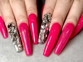 ネイル elu hのネイルデザイン