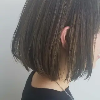 ショート カラー iplus まつげ、眉毛、耳つぼのマツエク・マツパデザイン