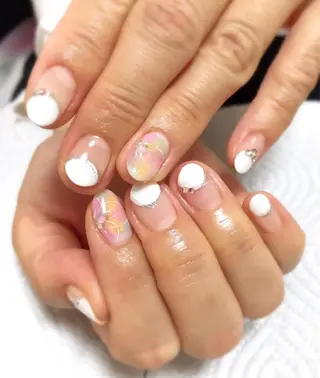 ネイル Lily Roseスタッフ一同のマツエク・マツパデザイン