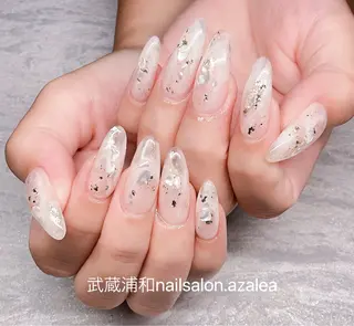 ネイル R inのネイルデザイン