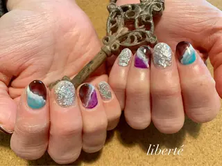 ネイル liberté (リベルテ)のネイルデザイン