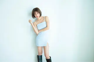 ショート レイヤーカット /透明感カラー西田のヘアスタイル