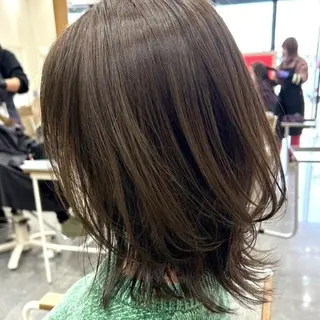 ミディアム カラー ヘアケアサロン MAIN[メイン]のヘアスタイル