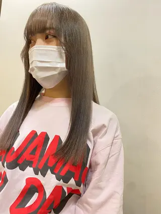 ロング カラー サカグチユキナ 【tocca】のヘアスタイル