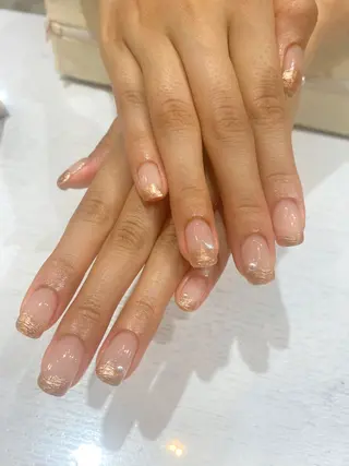 ネイル Nest 岩崎のネイルデザイン