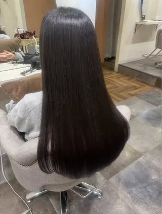 ロング 藤田 瑛のヘアスタイル