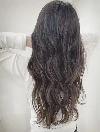 ロング カラー 京都大人女性ショート 徒歩1分/秋山のヘアスタイル