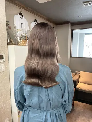 セミロング waku 豊橋藤沢店所属・waku 豊橋藤沢店のヘアスタイル