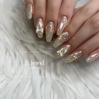 ネイル S♡JEWEL所属・S. JEWELのネイルデザイン