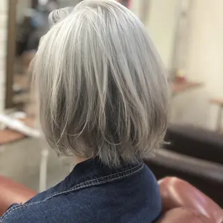 ミディアム カラー IROHA所属・髪質改善縮毛矯正なら ✨伊藤佳祐✨のヘアスタイル