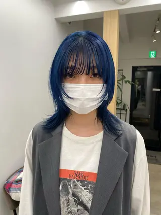 セミロング カラー 艶カラー 🤍🫧/makoのヘアスタイル