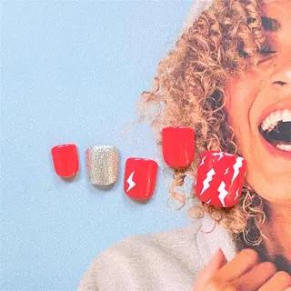 ネイル Alohana所属・Alohana Minaのネイルデザイン