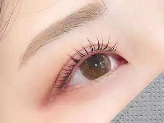 マツエク・マツパ Honey＆Miel ‪🐣‎🤍AiRiのマツエク・マツパデザイン