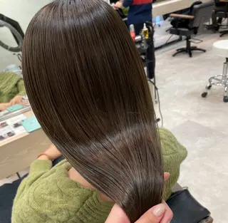 ロング 縮毛矯正・髪質改善 鈴木悠太/当日OK✨のヘアスタイル