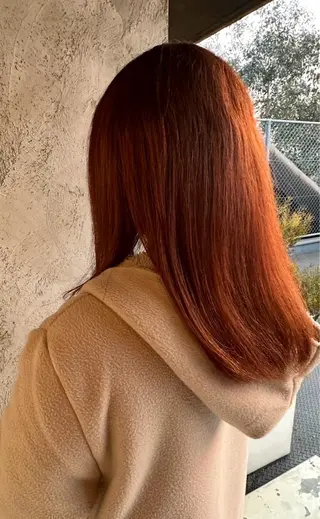 ミディアム 北村 亜寿那のヘアスタイル