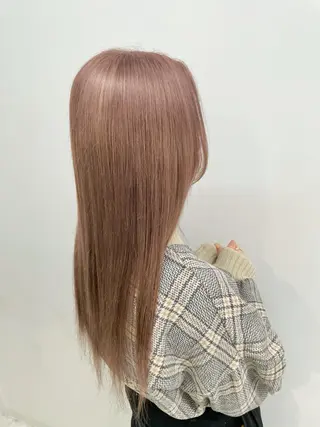 セミロング カラー 🩵ハイトーン 美咲🩵のヘアスタイル