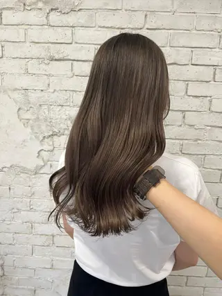 ロング u n aのヘアスタイル