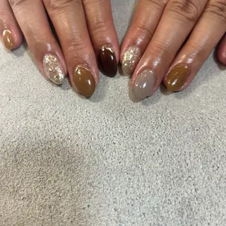 ネイル amunail所属・浦川 歩のネイルデザイン